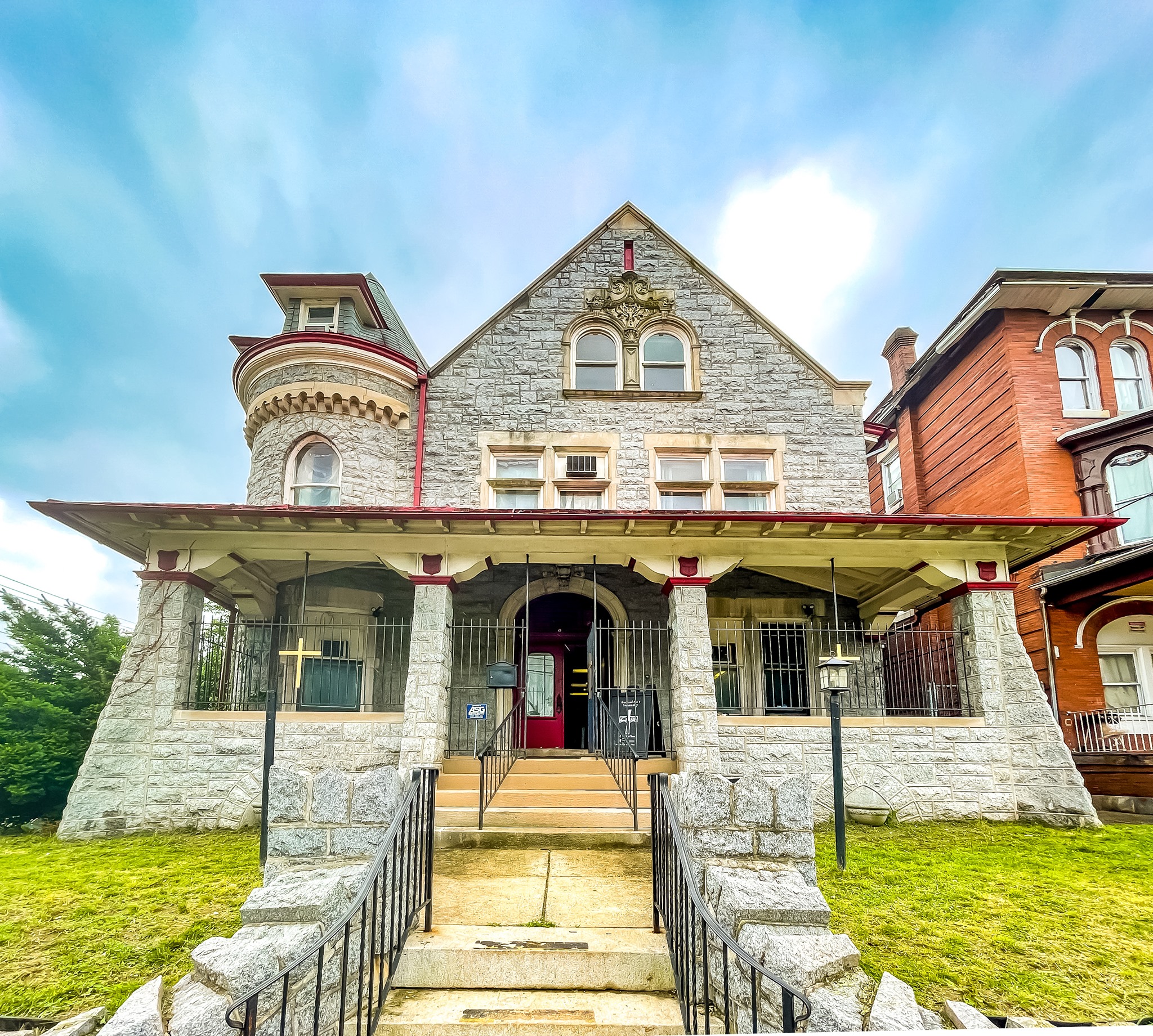 Read more about the article Ertz Family Foundation Breaks Ground On House Of Hope In North Philadelphia